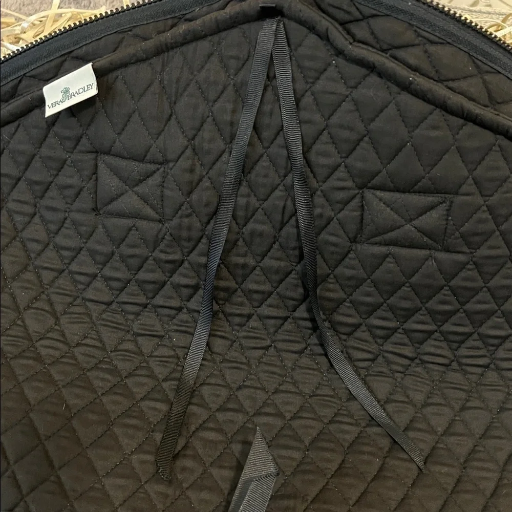 Vintage VERA BRADLEY Laurel 1997 Garment Bag Black Red Floral Travel Quilted USA
